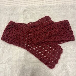Handmade maroon scarf